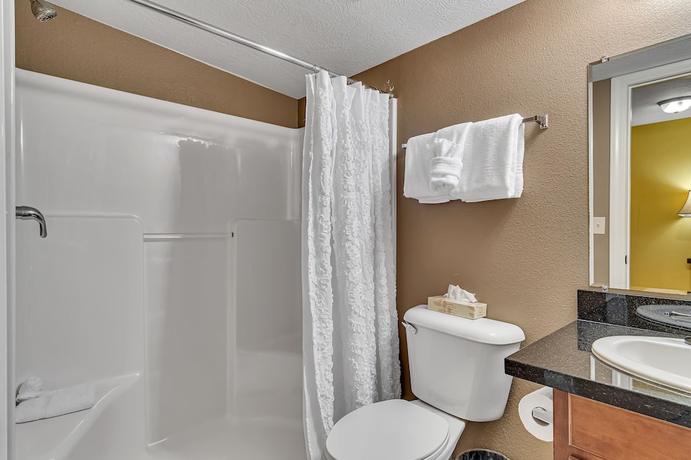 Photo of Bathroom in Blue Eye