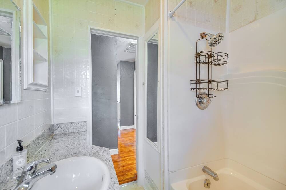 Photo of Bathroom in Langley