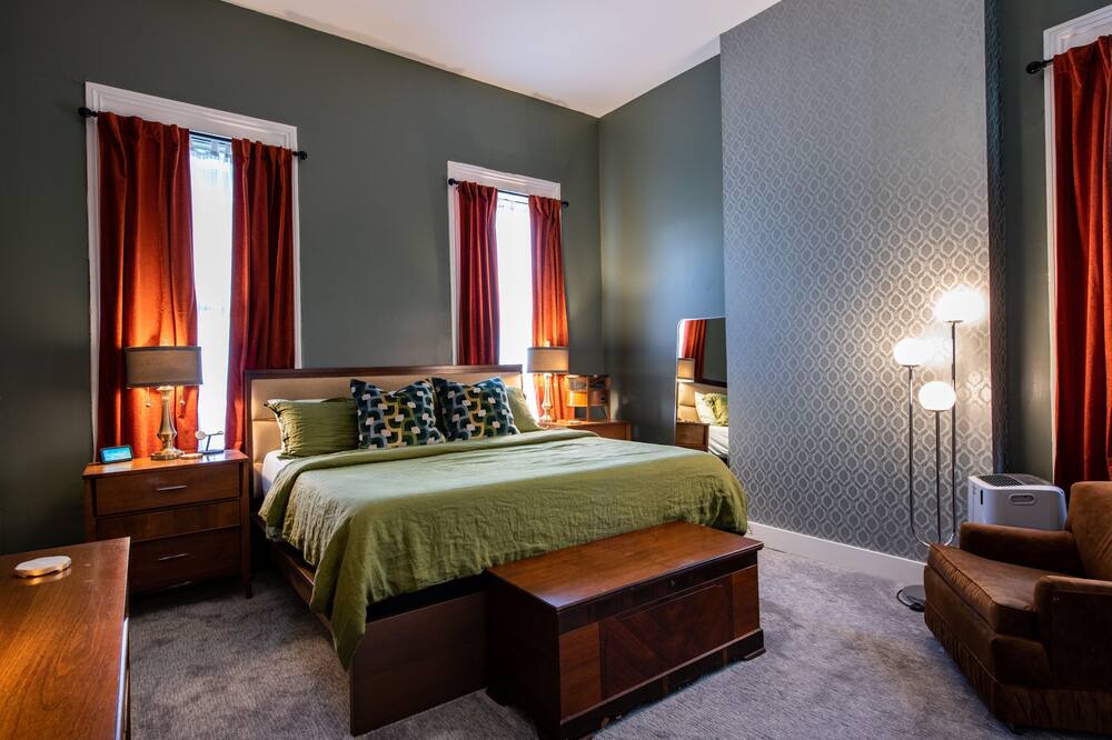 Photo of Bedroom in Butchertown