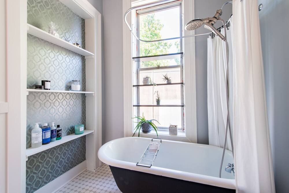 Photo of Bathroom in Butchertown