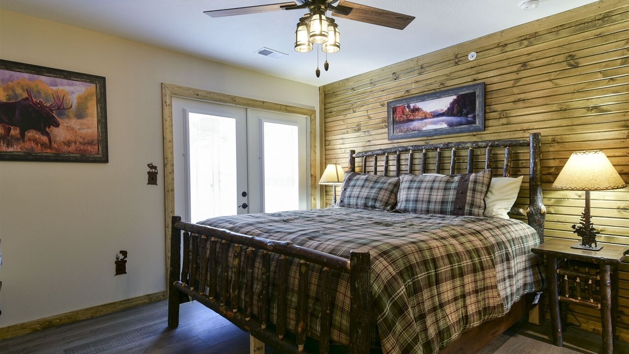Photo of Others in Branson Cedars