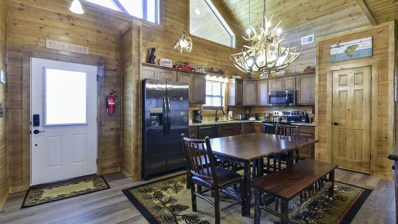 Photo of Kitchen in Branson Cedars