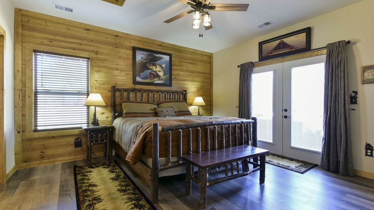 Photo of Others in Branson Cedars