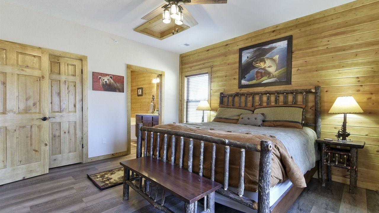 Photo of Others in Branson Cedars