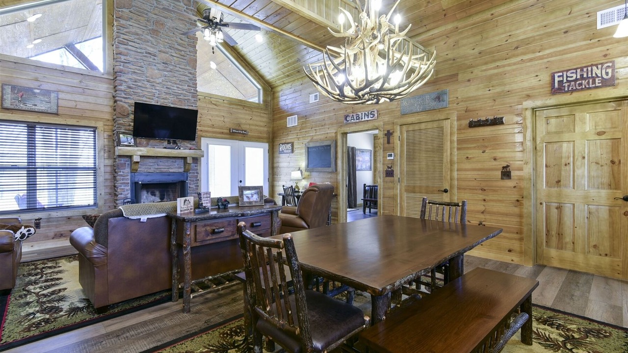 Photo of Others in Branson Cedars