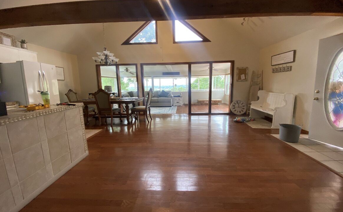 Photo of Livingroom in Eufaula