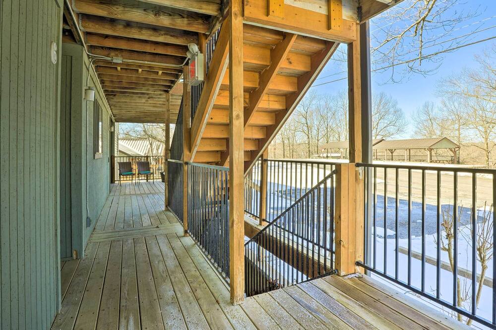 Photo of Others in Notch Estates