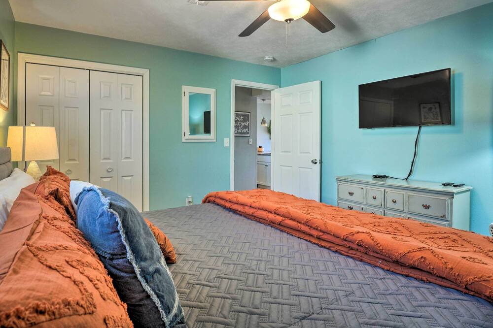 Photo of Bedroom in Notch Estates