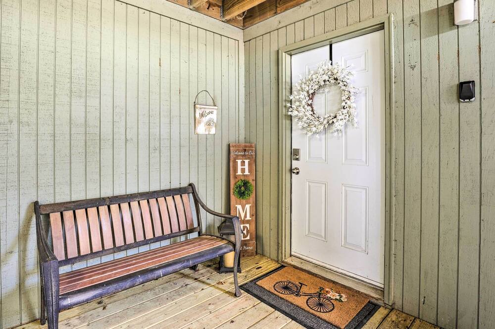Photo of Others in Notch Estates