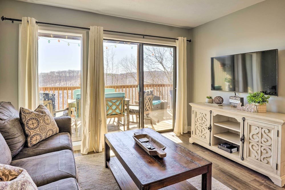 Photo of Others in Notch Estates