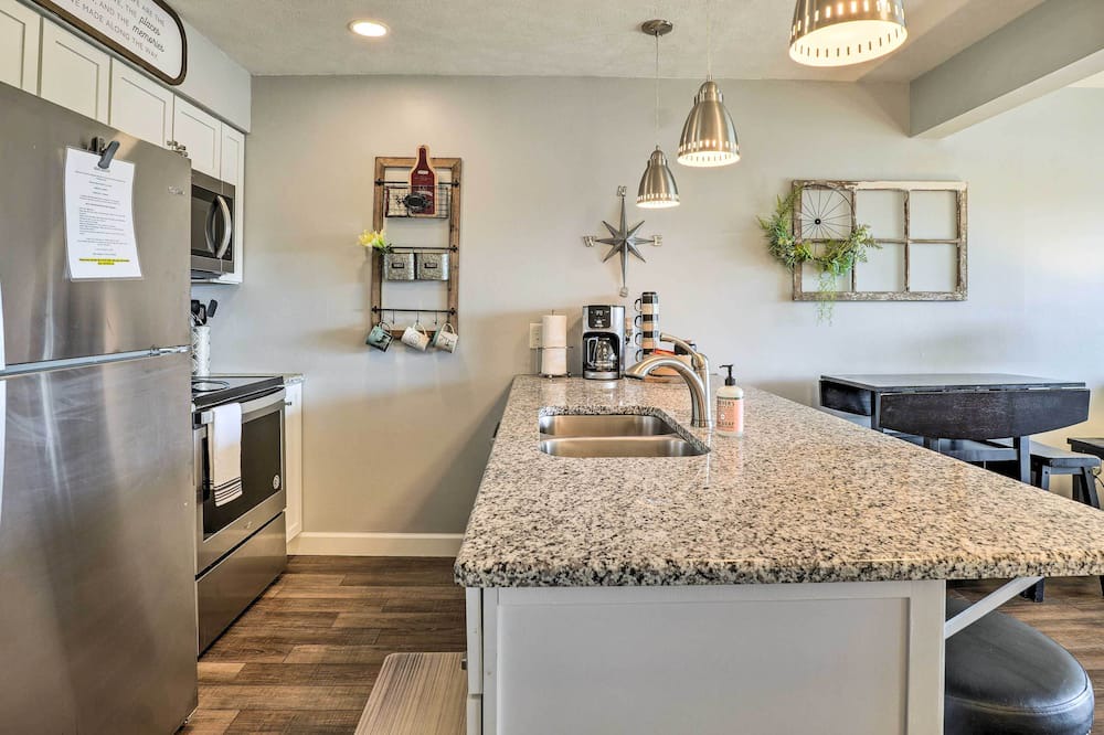 Photo of Others in Notch Estates