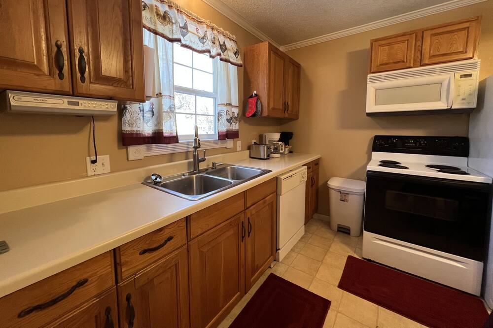 Photo of Kitchen in Rogersville