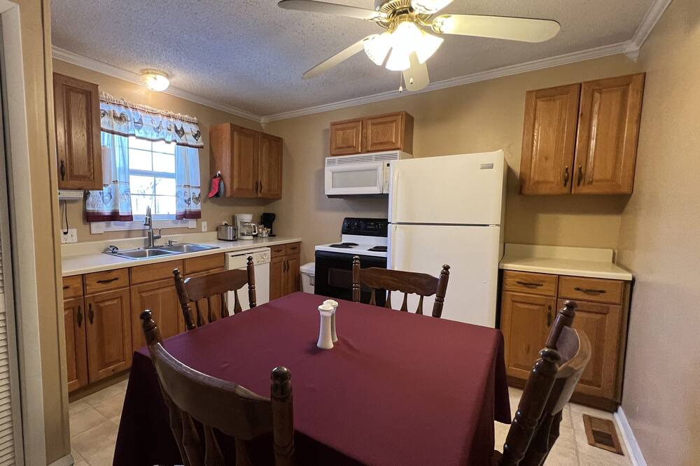 Photo of Kitchen in Rogersville