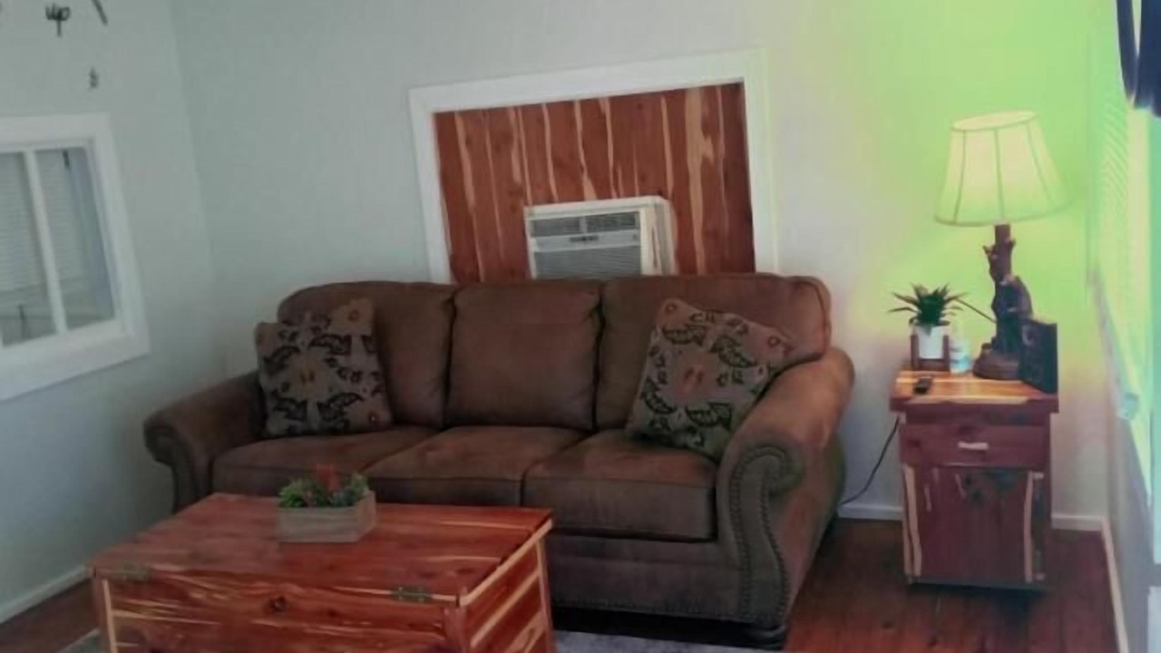 Photo of Livingroom in Rockaway Beach