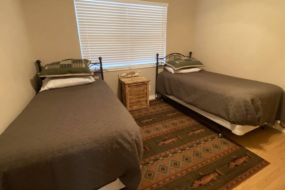 Photo of Bedroom in Mead