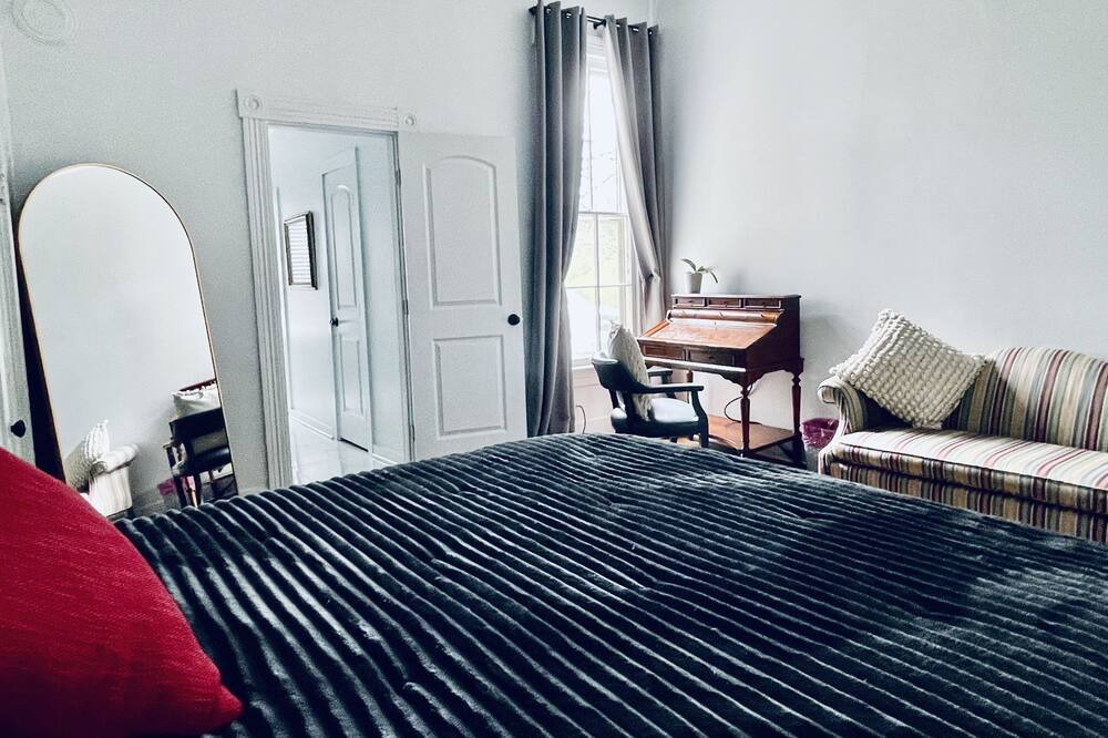 Photo of Bedroom in Olive Branch