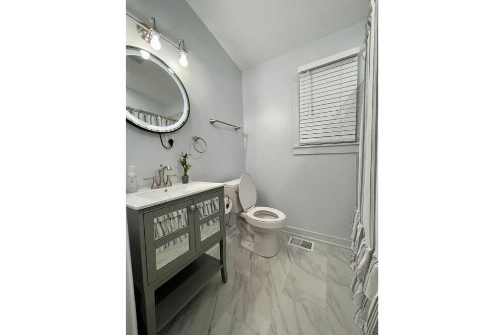Photo of Bathroom in Olive Branch