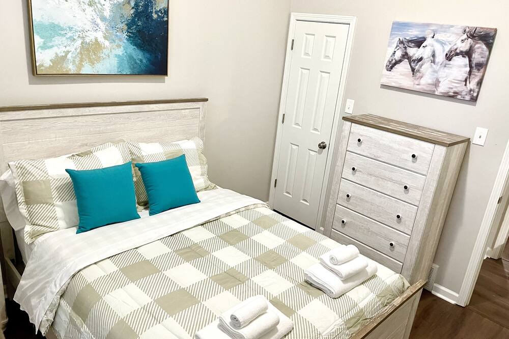 Photo of Bedroom in Ellendale