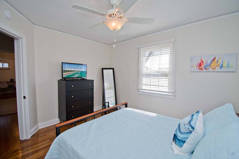 Photo of Bedroom in Morehead City