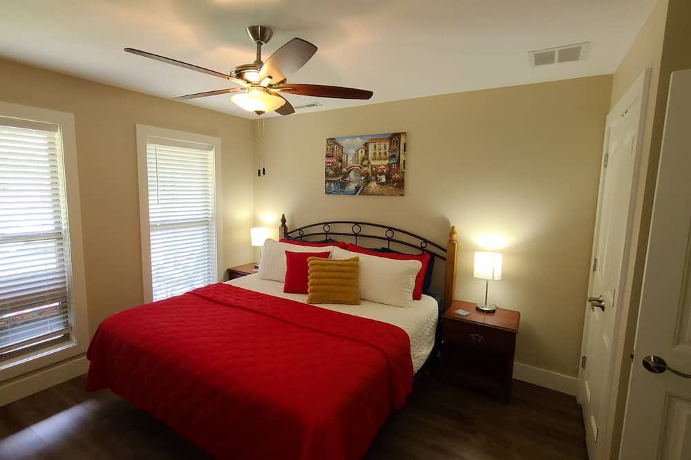 Photo of Bedroom in Branson