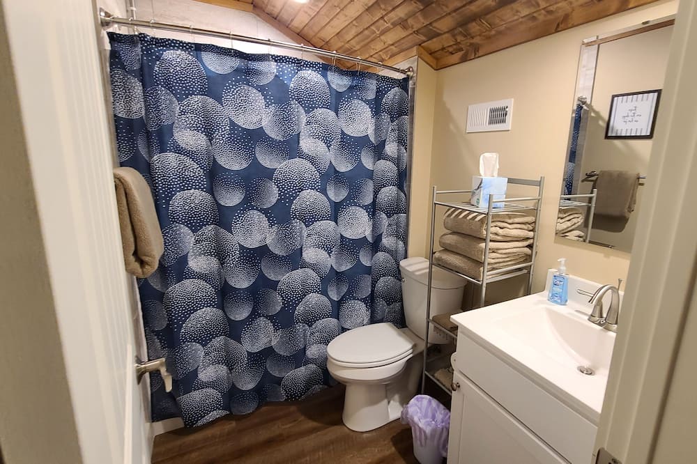 Photo of Bathroom in Branson