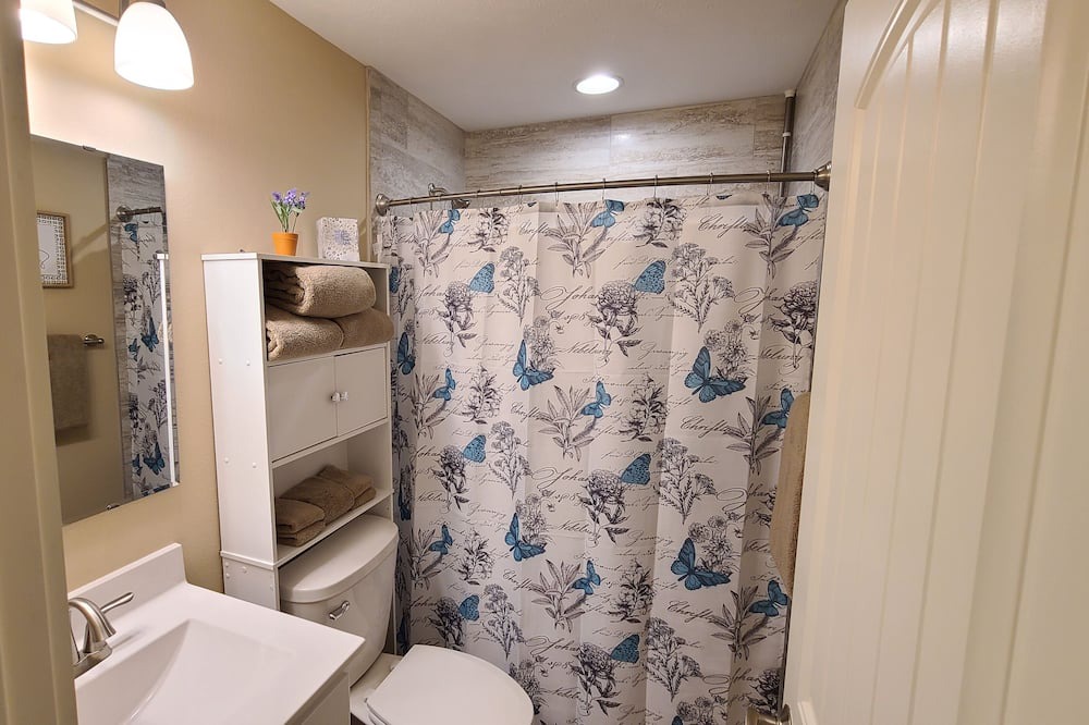 Photo of Bathroom in Branson