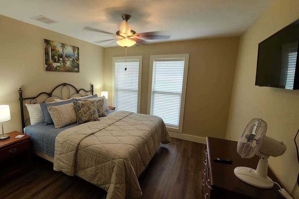 Photo of Bedroom in Branson