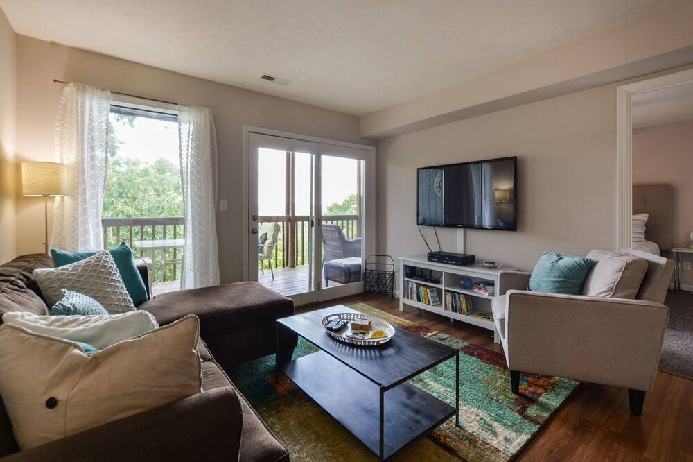Photo of Others in Notch Estates