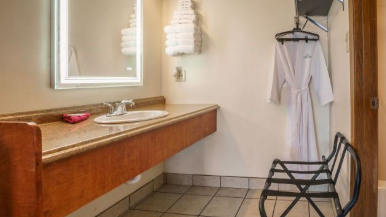 Photo of Bathroom in Branson West