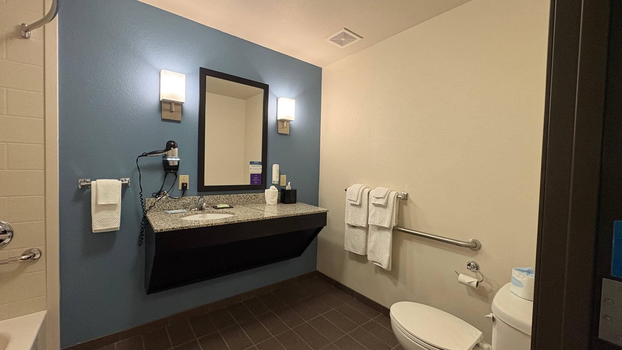 Photo of Bedroom in Fort Scott