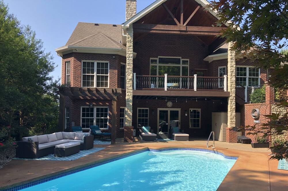 Photo of Outdoor in Shakes Run