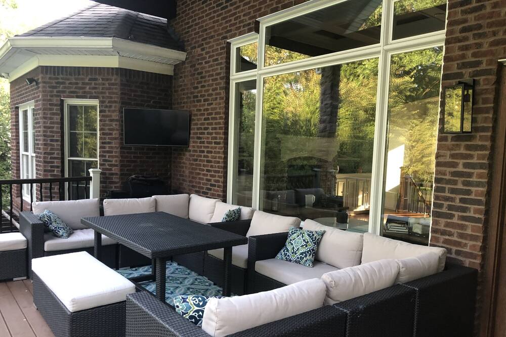 Photo of Outdoor in Shakes Run