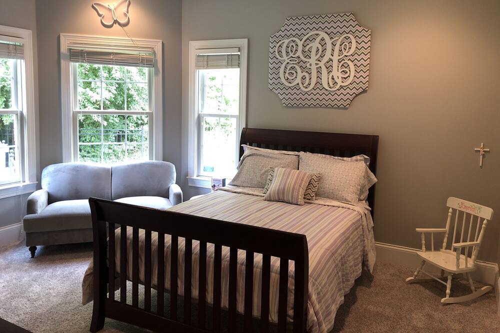 Photo of Bedroom in Shakes Run