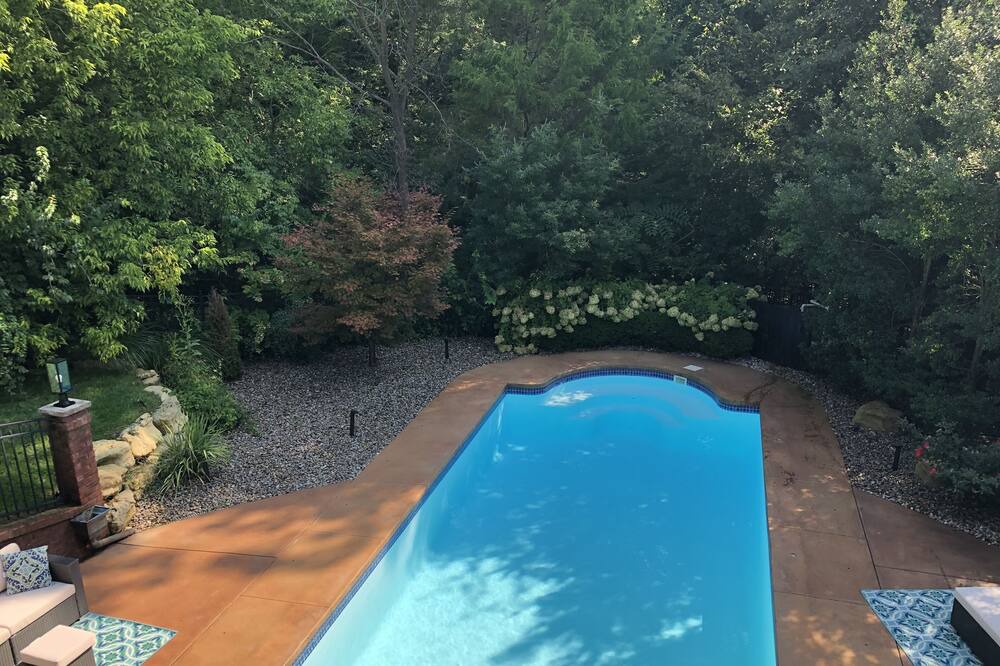 Photo of Outdoor in Shakes Run