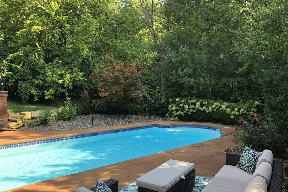 Photo of Outdoor in Shakes Run