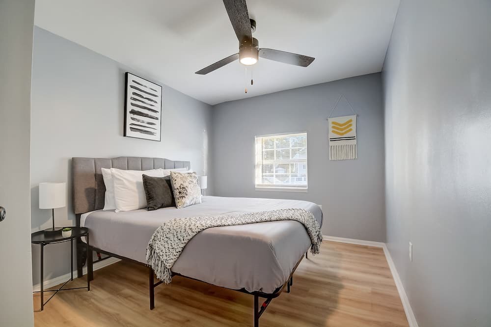 Photo of Bedroom in Merriwether