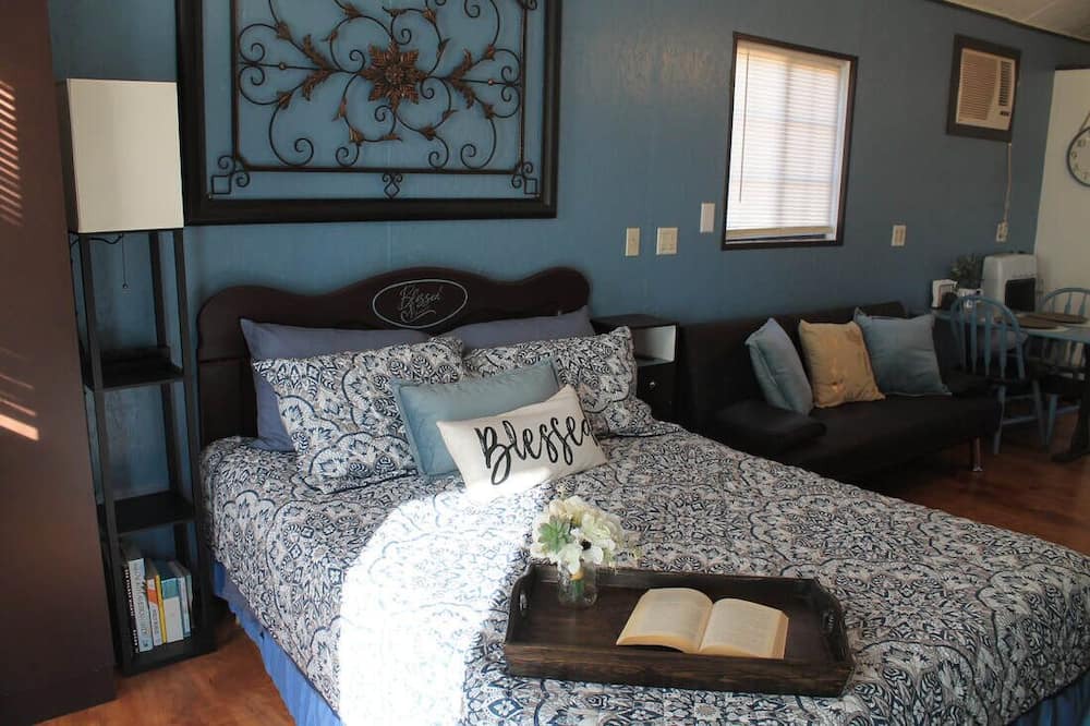 Photo of Bedroom in Camargo