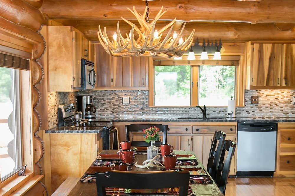 Photo of Kitchen in Magnet