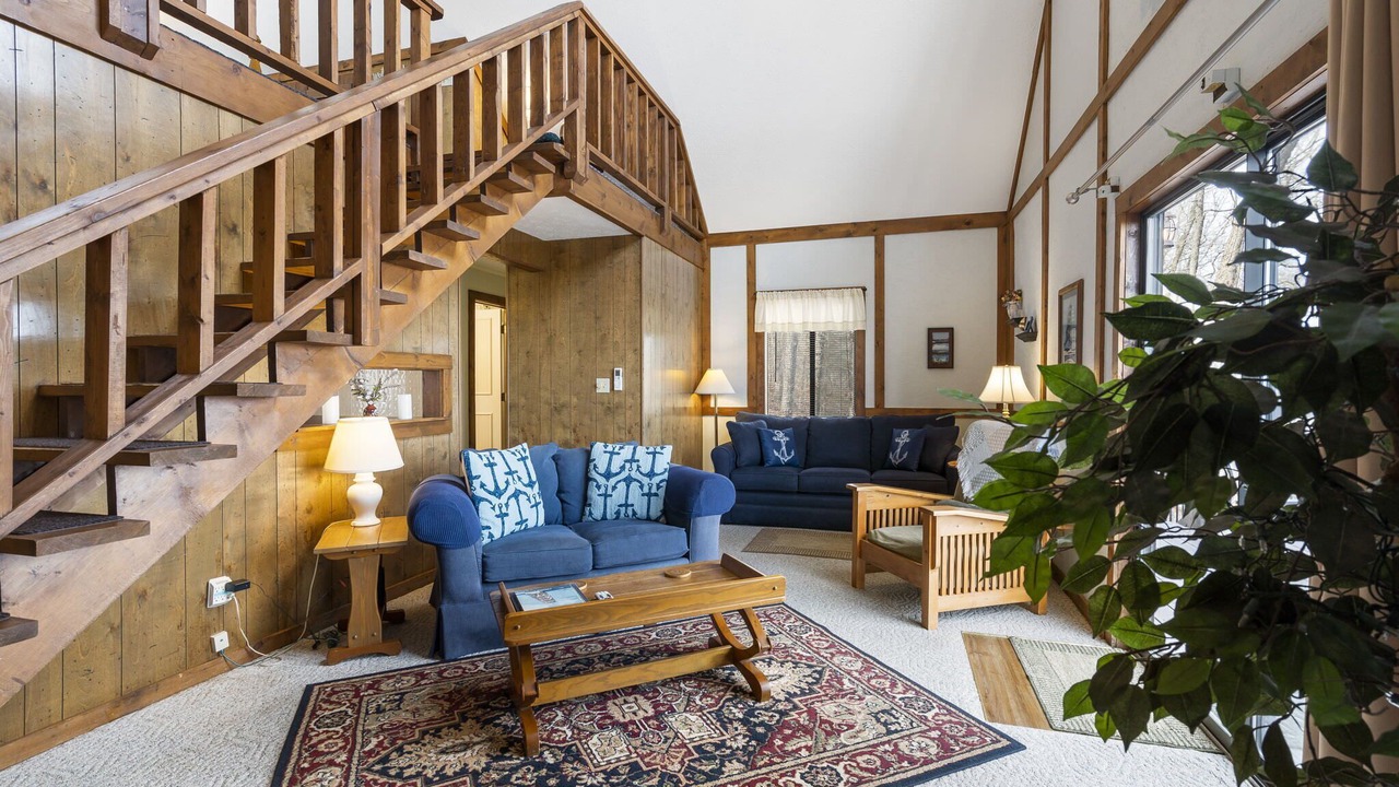 Photo of Livingroom in Branson West
