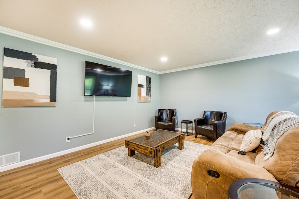Photo of Livingroom in Shell Knob