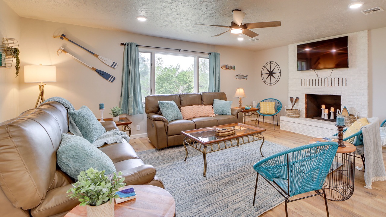 Photo of Livingroom in Checotah