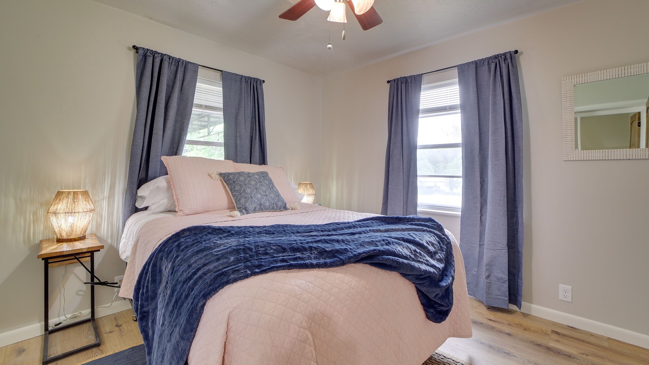 Photo of Bedroom in Checotah