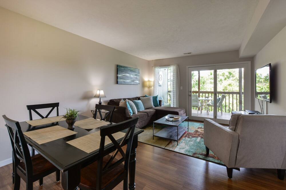 Photo of Others in Notch Estates