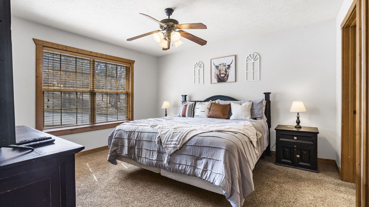 Photo of Livingroom in Branson West