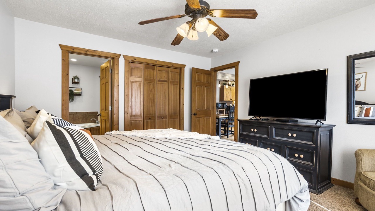 Photo of Livingroom in Branson West
