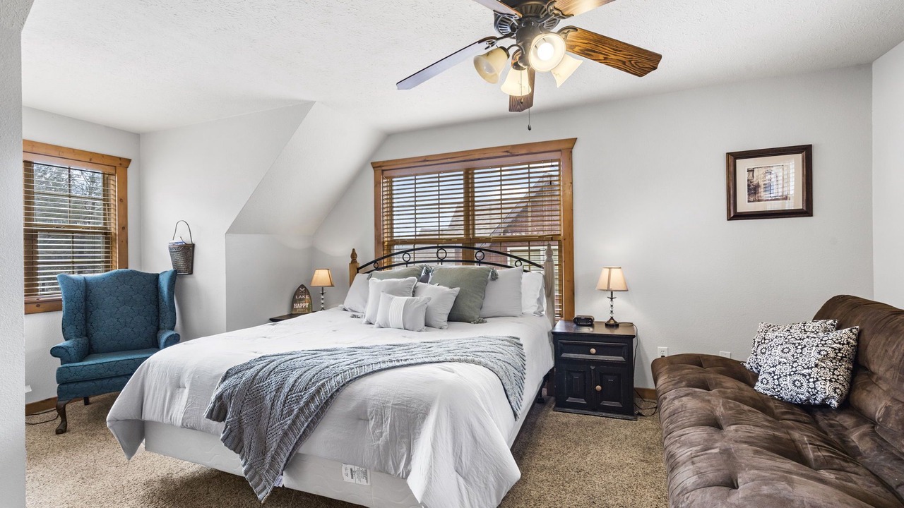 Photo of Livingroom in Branson West