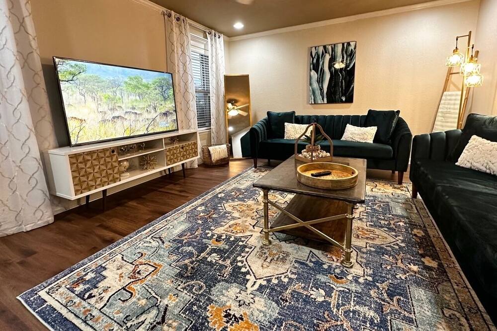 Photo of Livingroom in Alexander