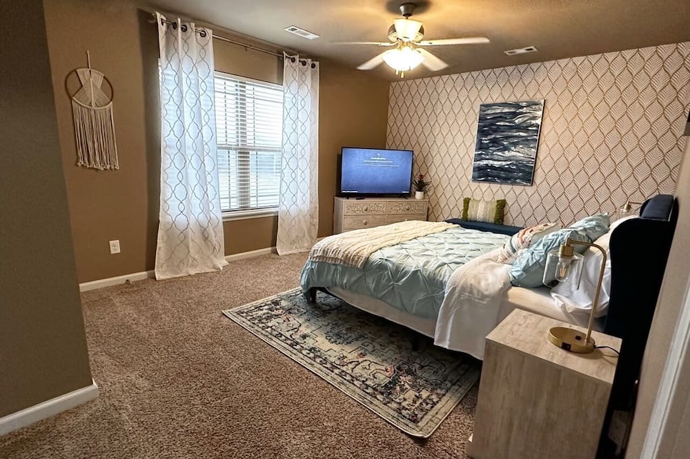 Photo of Bedroom in Alexander