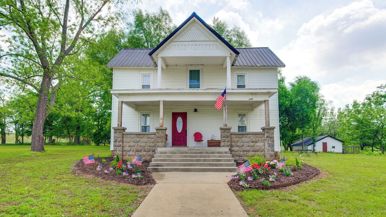 Photo of Outdoor in Greenfield