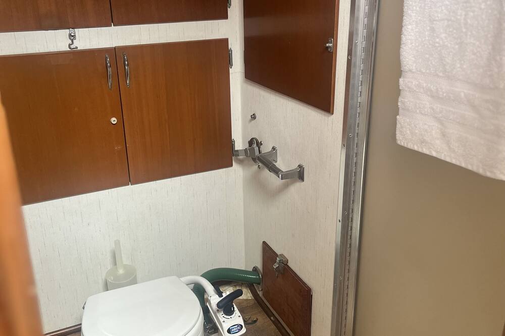 Photo of Bathroom in Washington